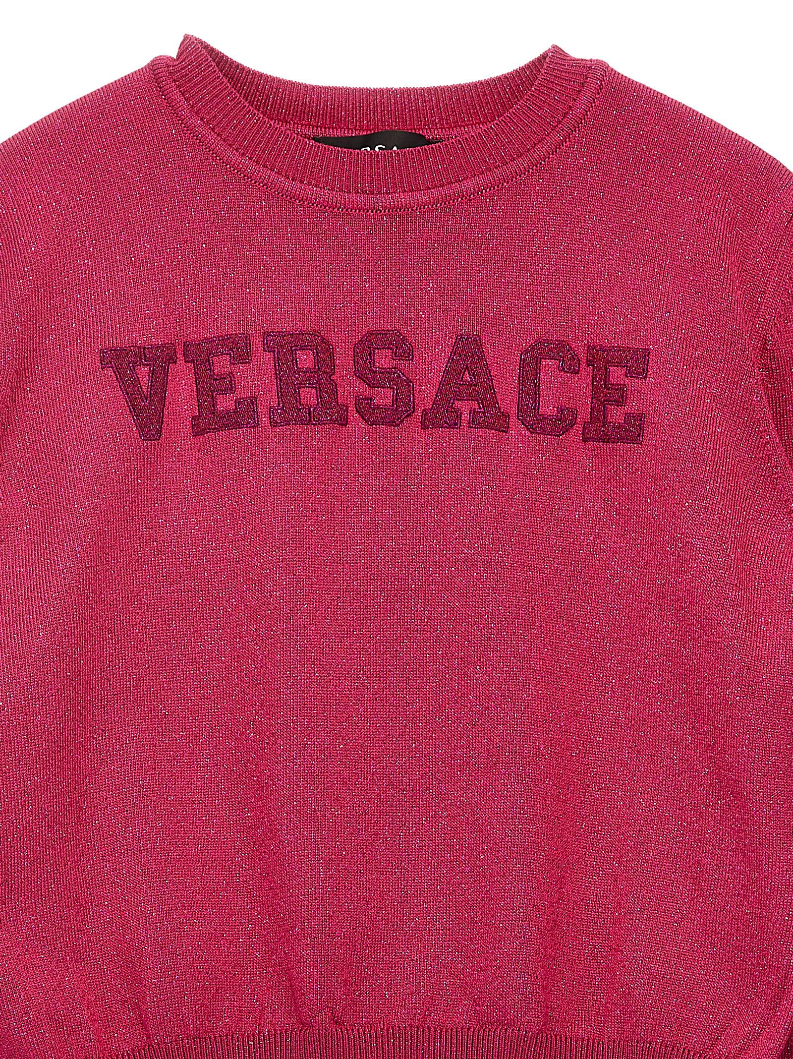 Logo embroidery sweater