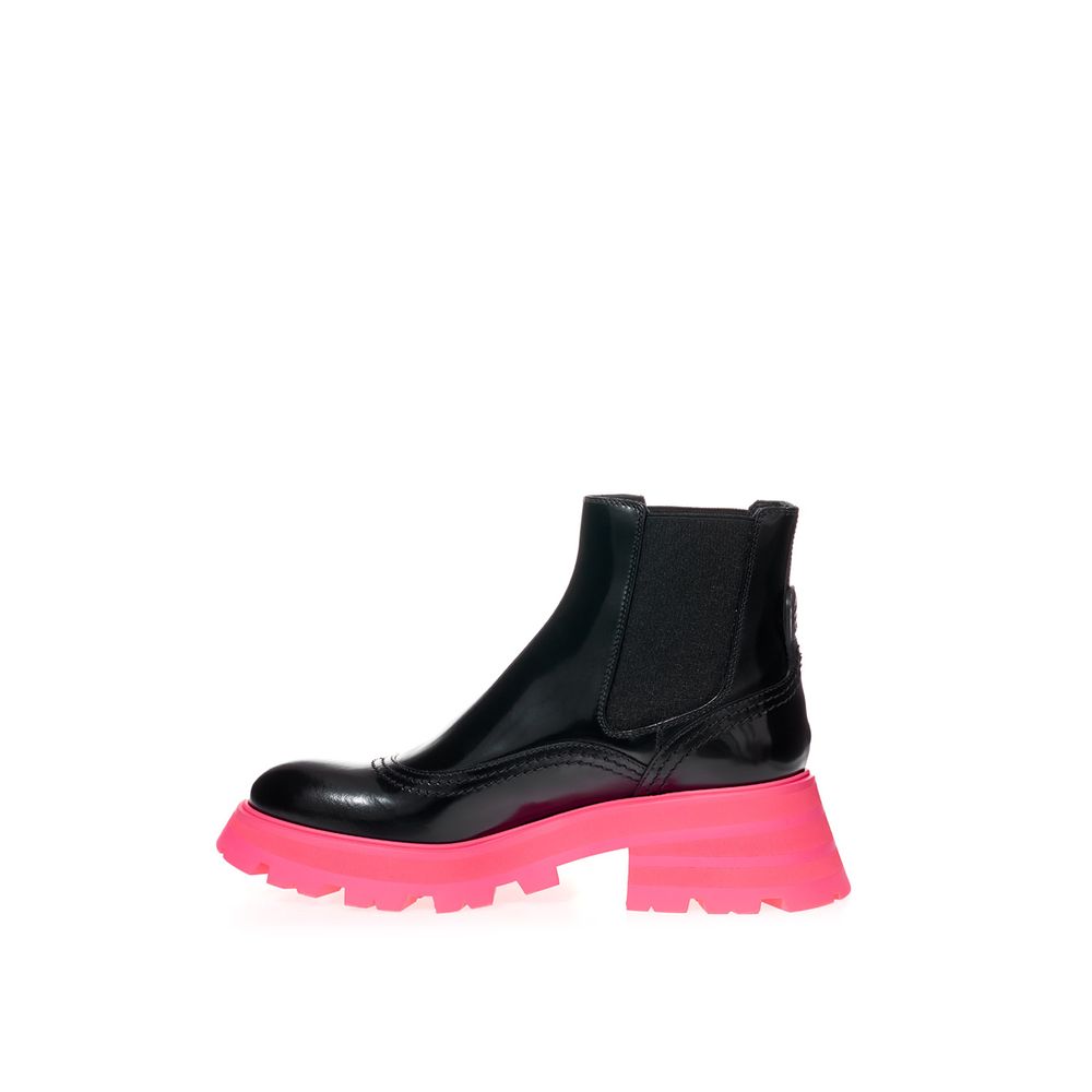 Elegant Black Leather Boots hover