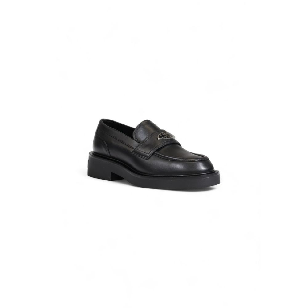 Black Leather Flat Shoe hover