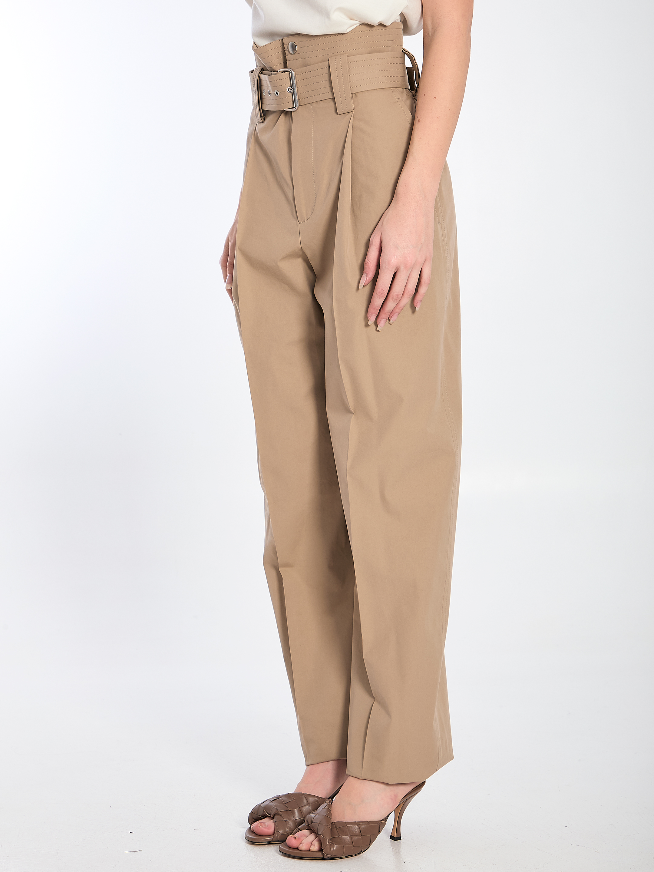 Wide leg trousers