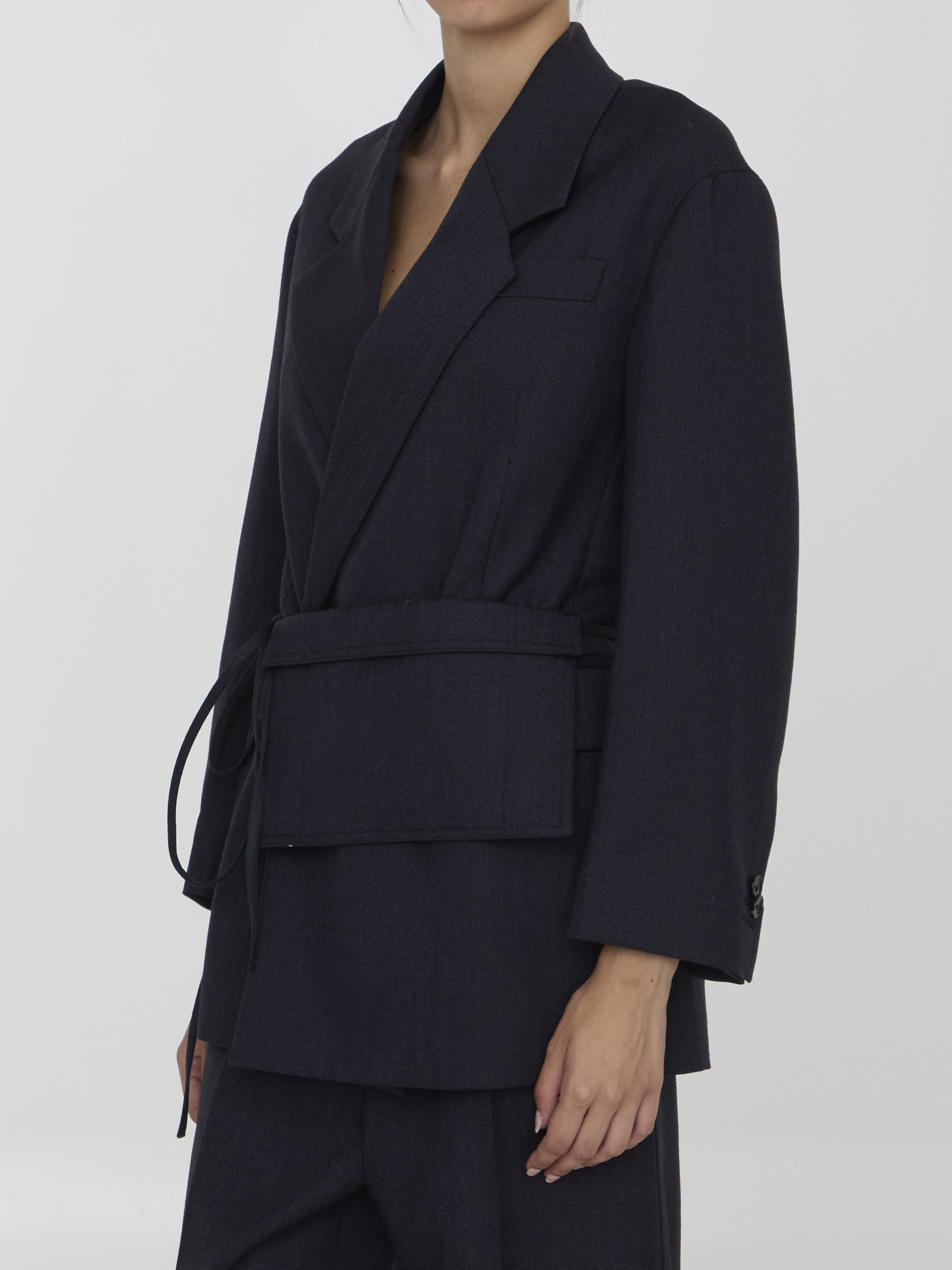 Wool jacket with belt