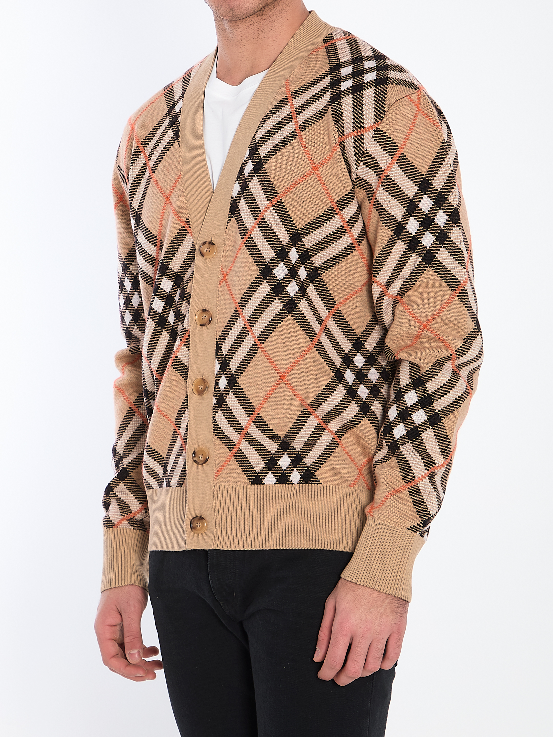 Check cardigan hover