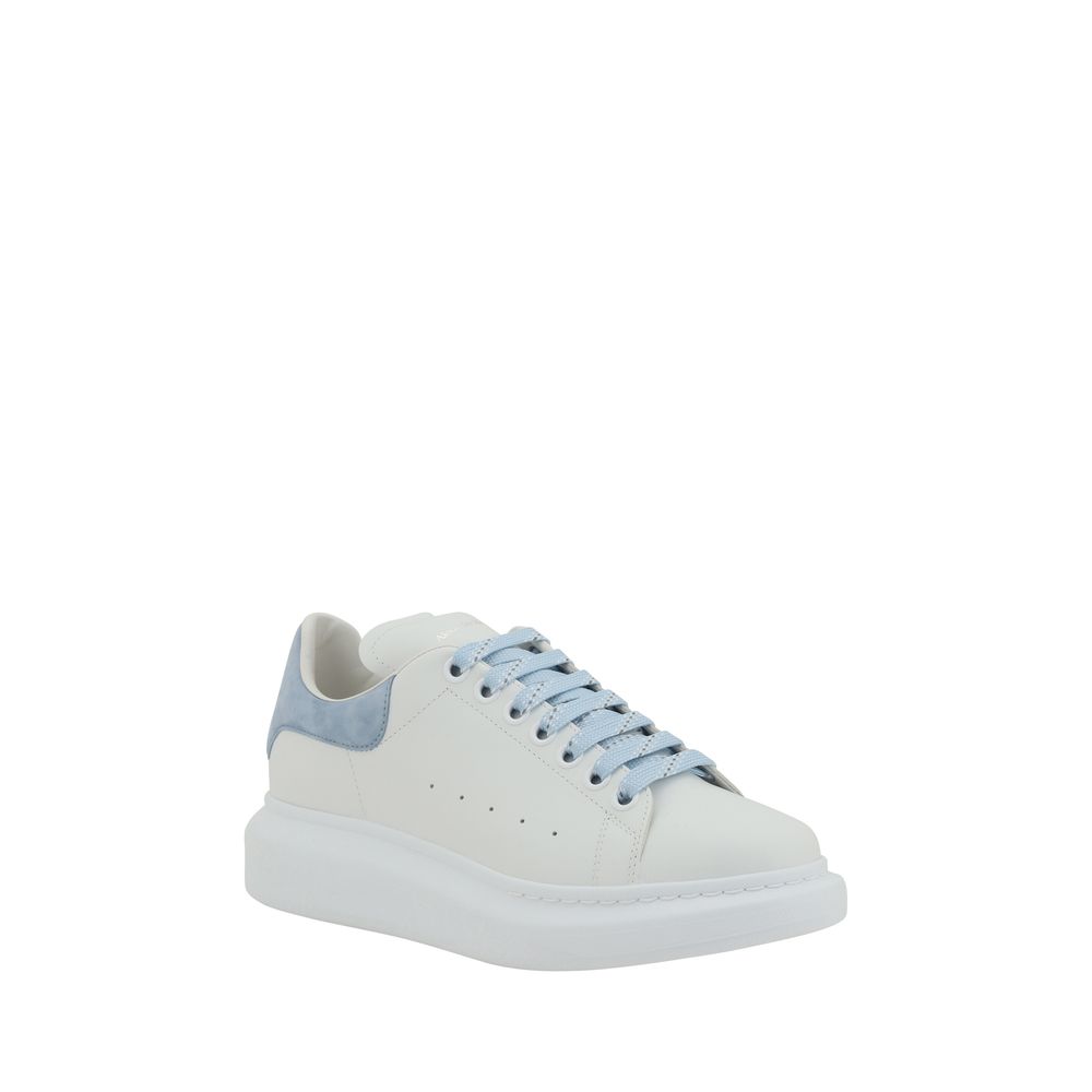 Sneaker hover