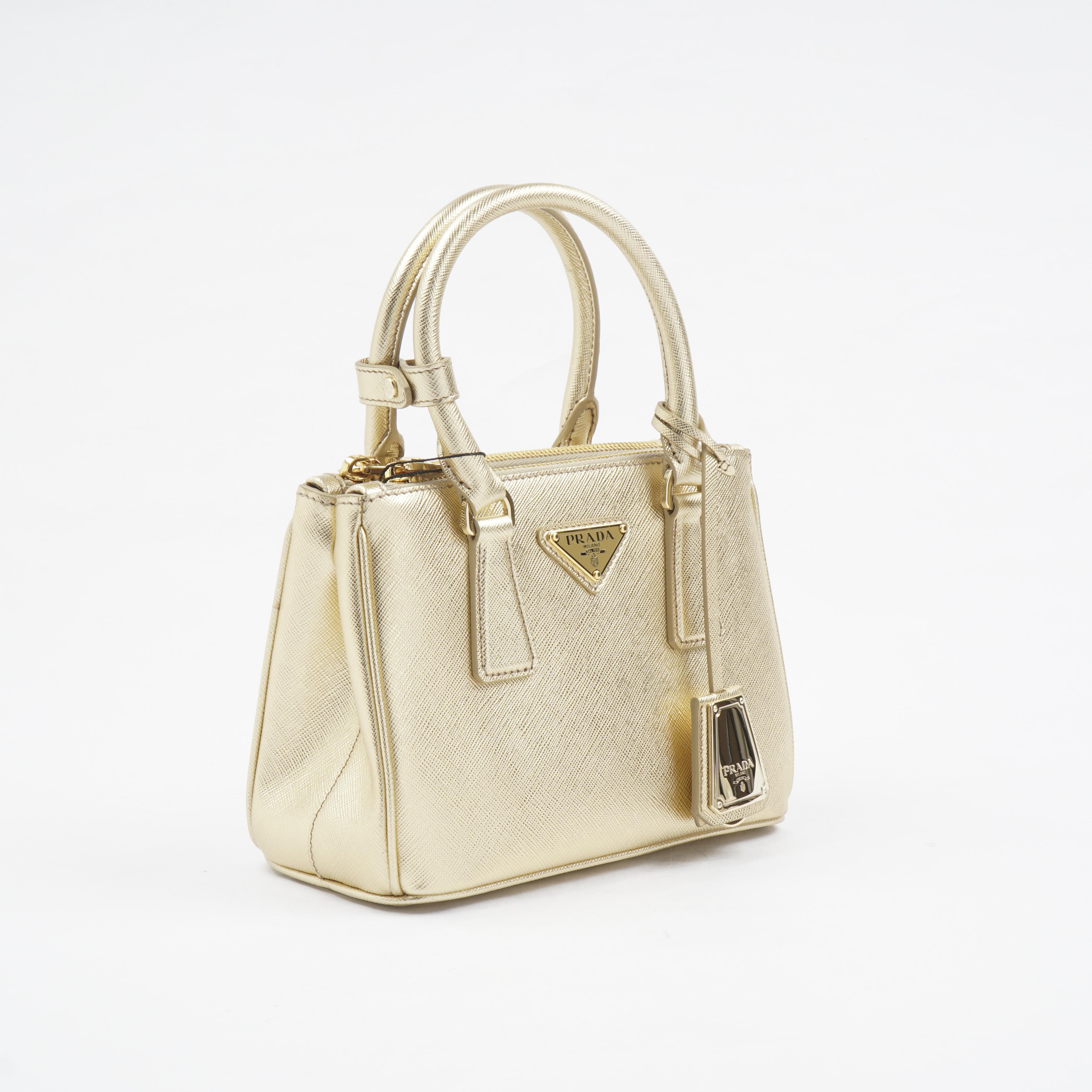 Prada  Golden hover