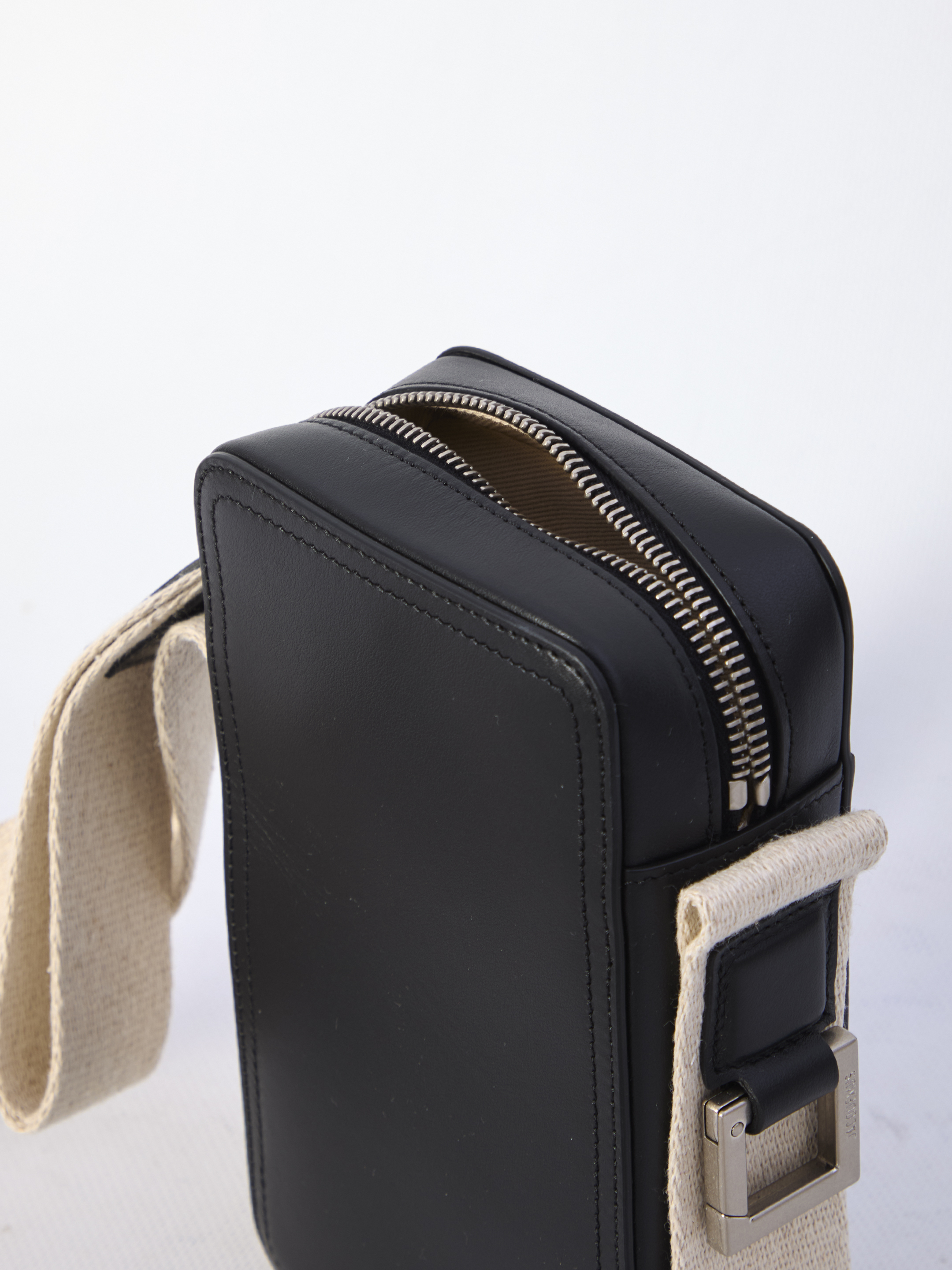 Le Cuerda Vertical bag