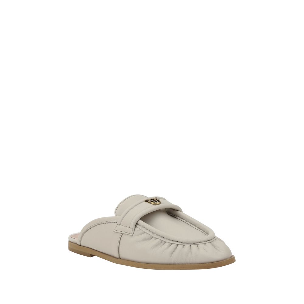 Naty Mules hover