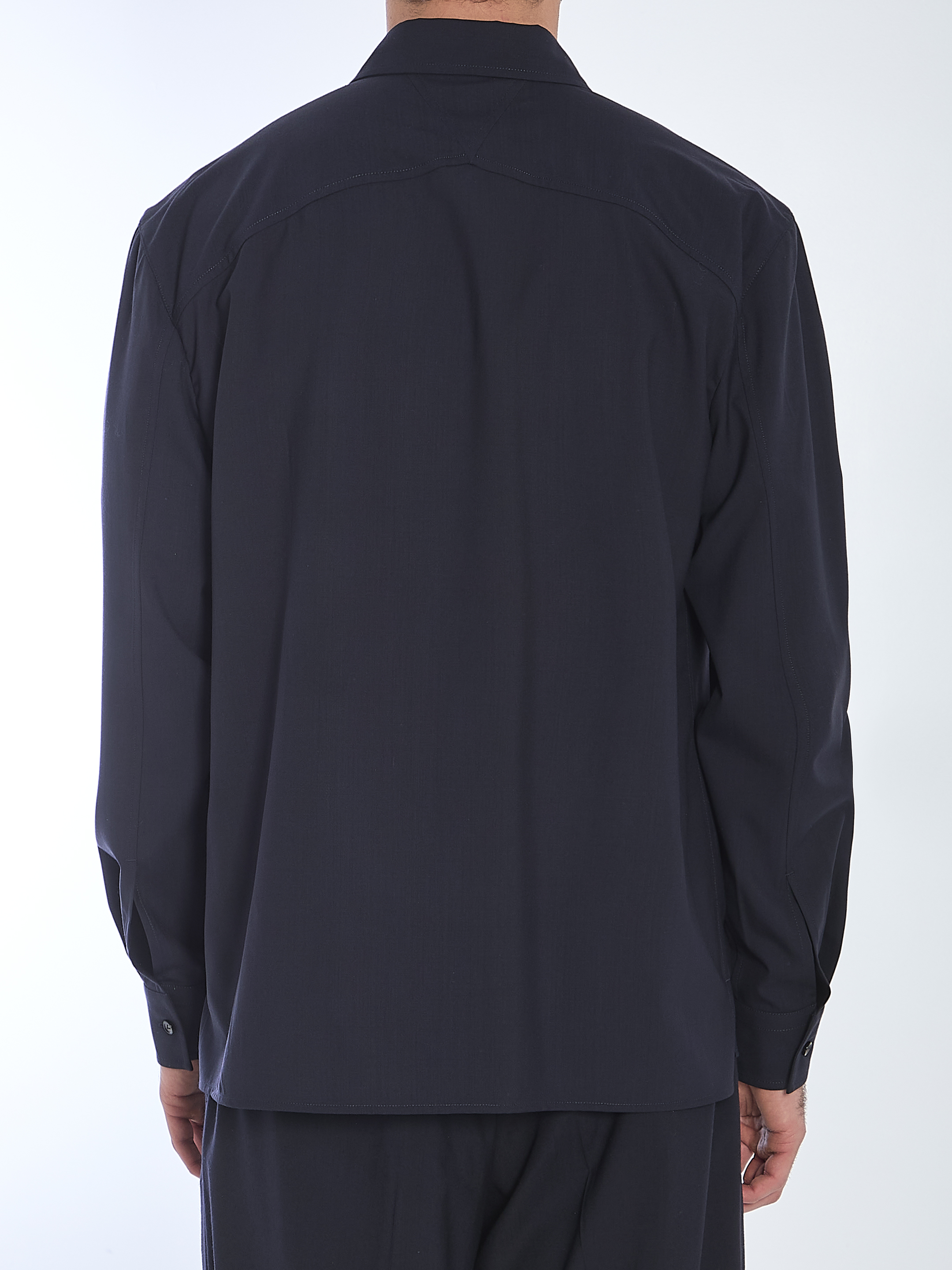 Fine wool shirt