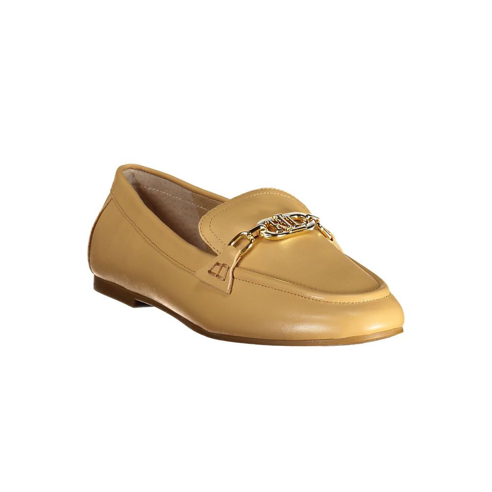 Beige Leather Flat Shoe hover