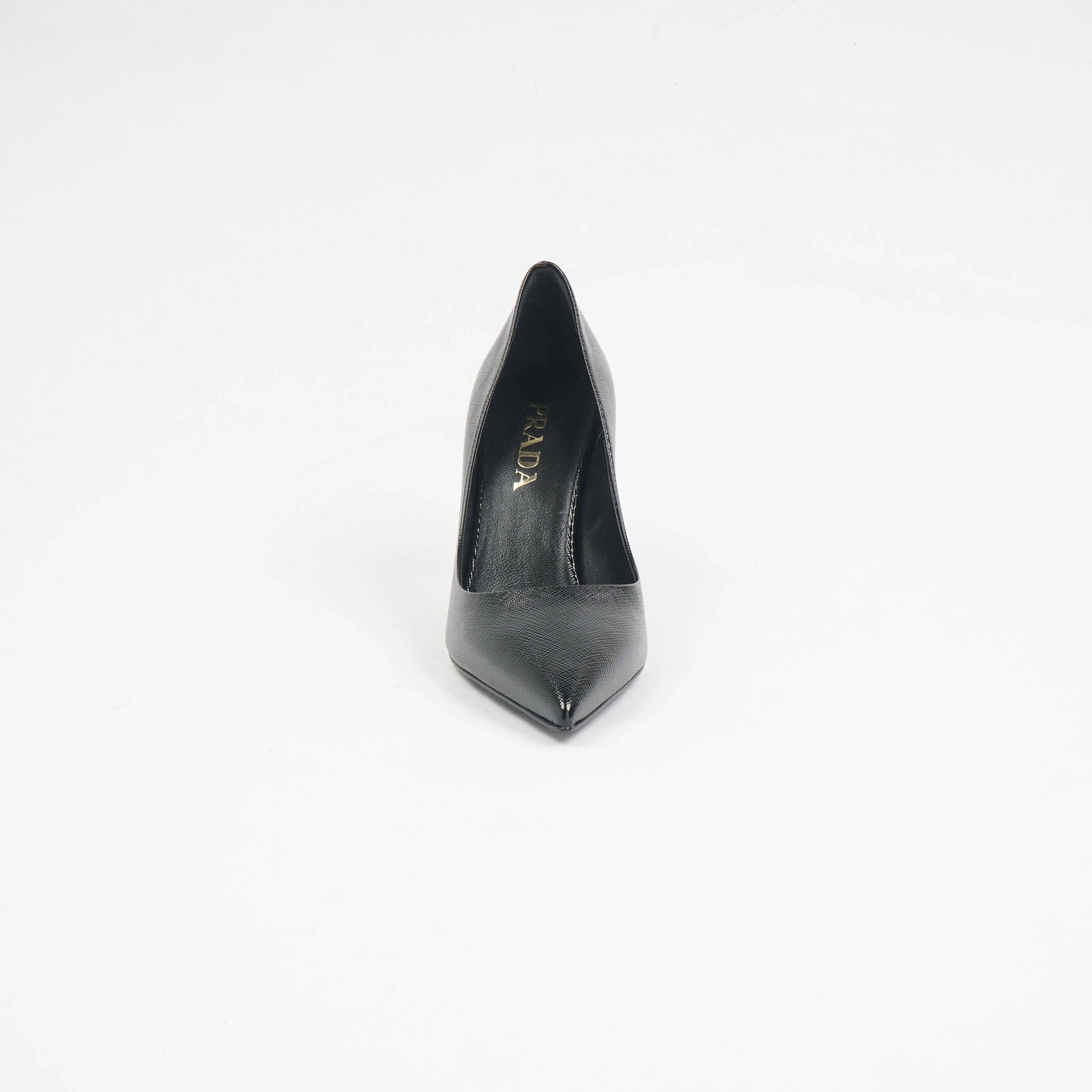 PRADA hover