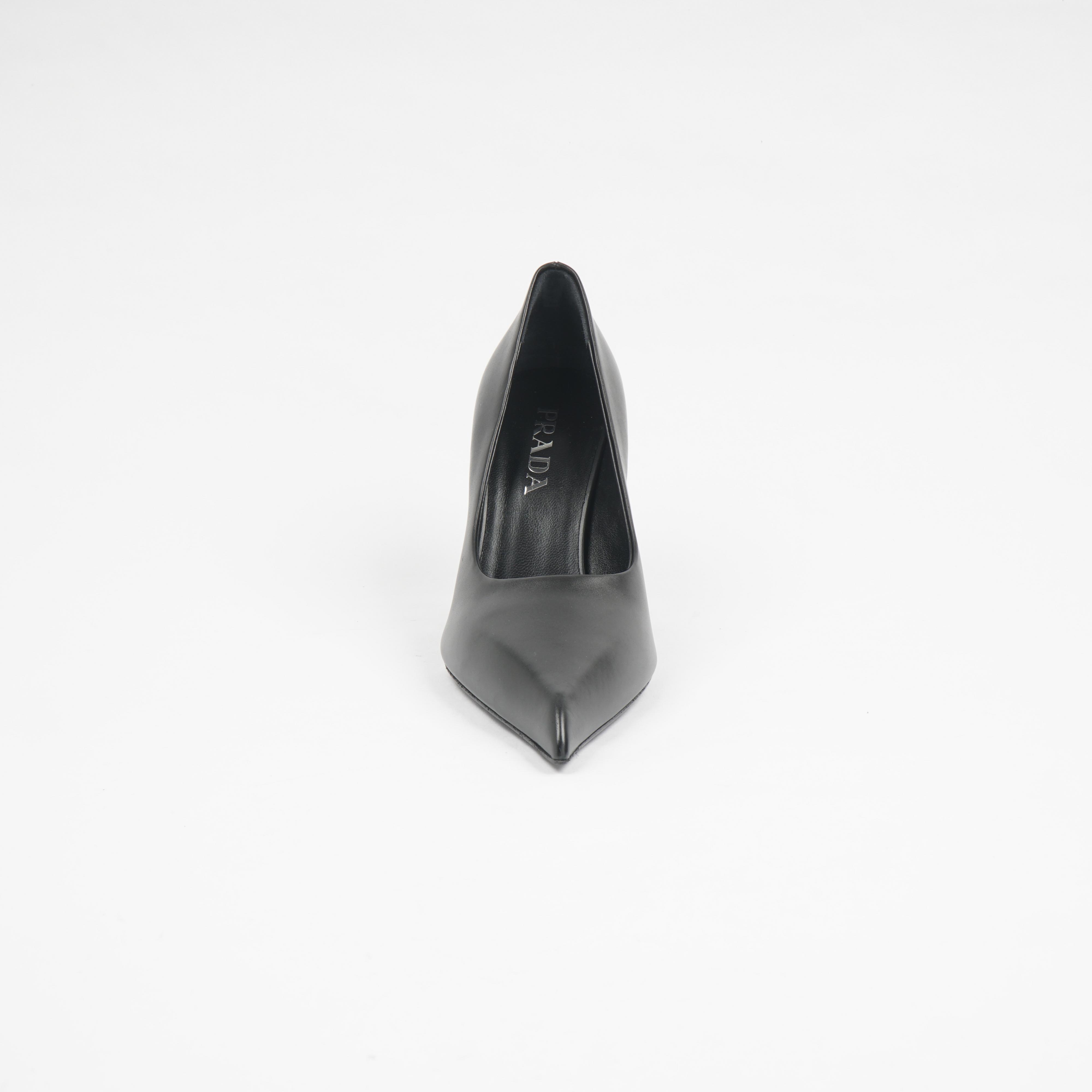 PRADA hover