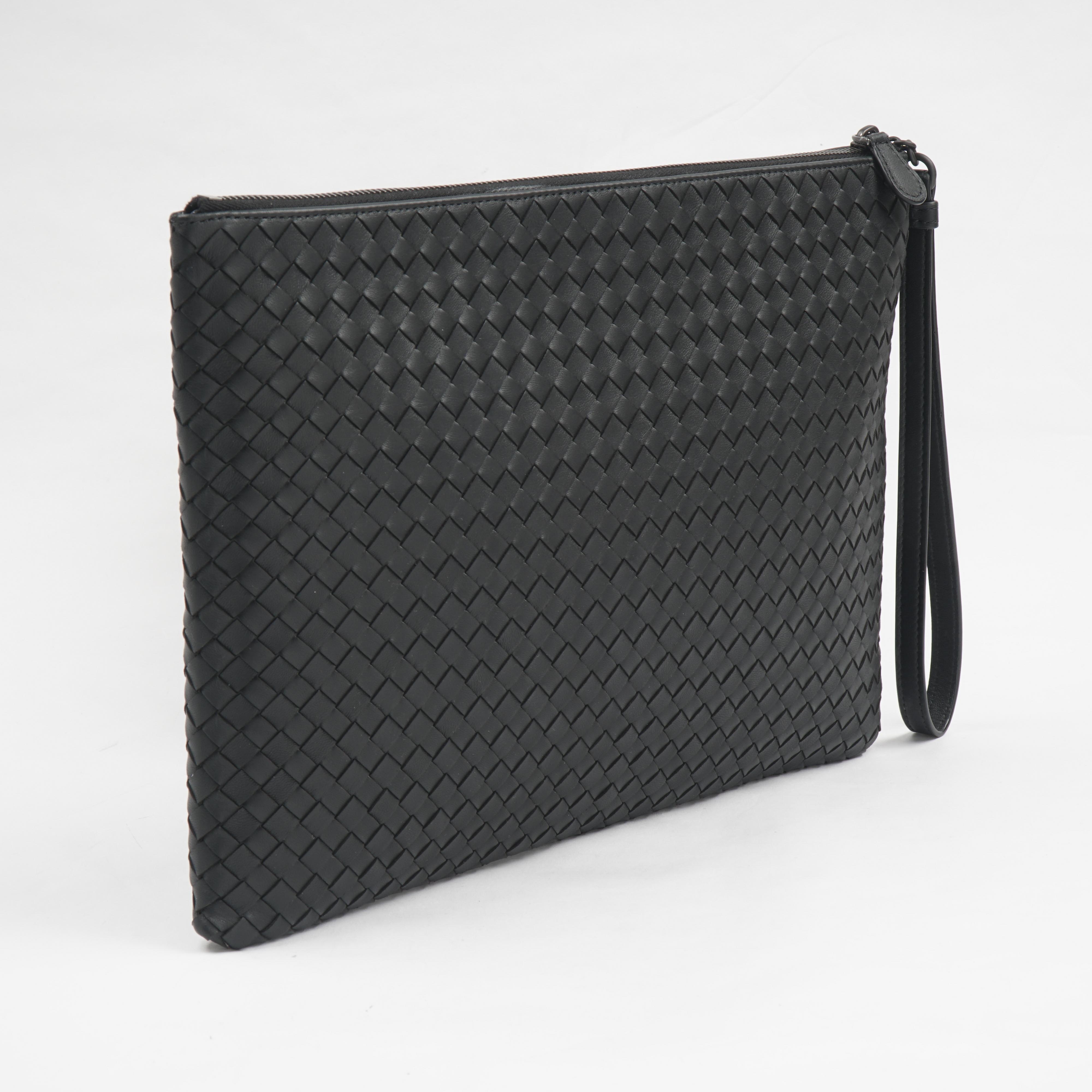 BOTTEGA VENETA hover