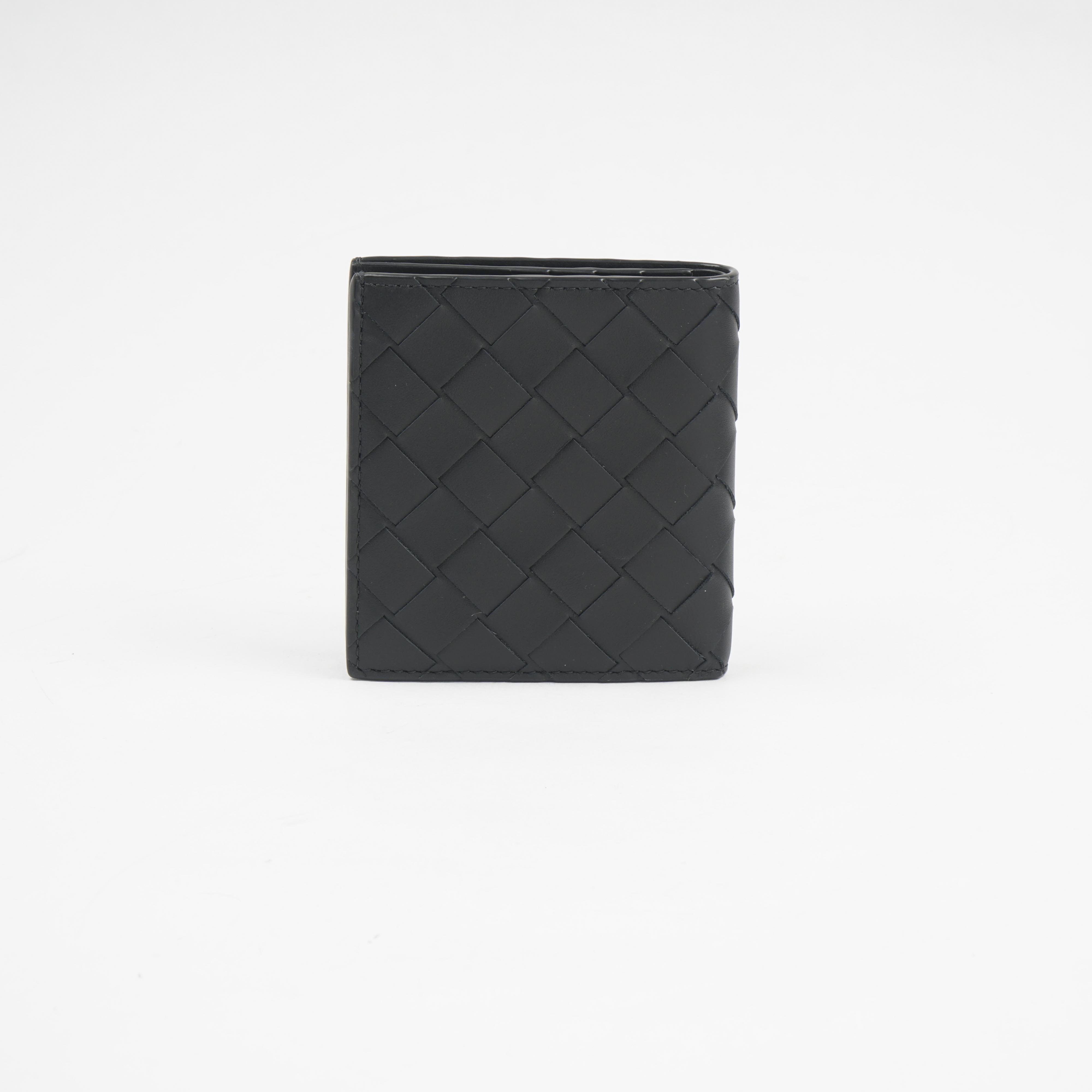 BOTTEGA VENETA hover