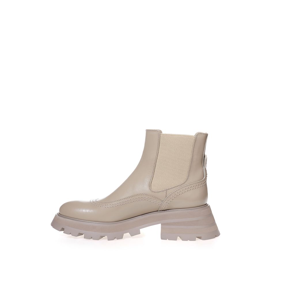 Gray Leather Boot hover